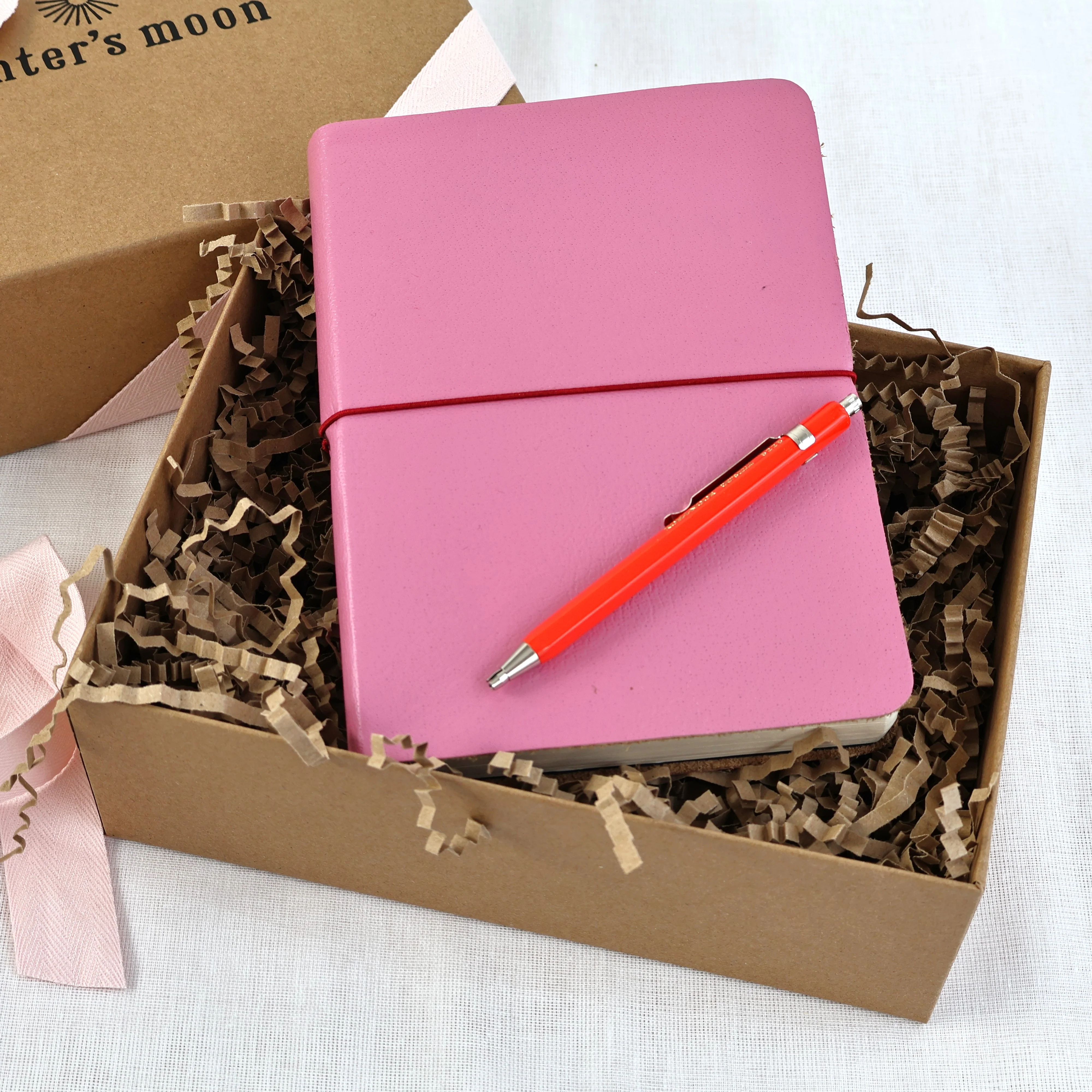 'Artists' Gift Box