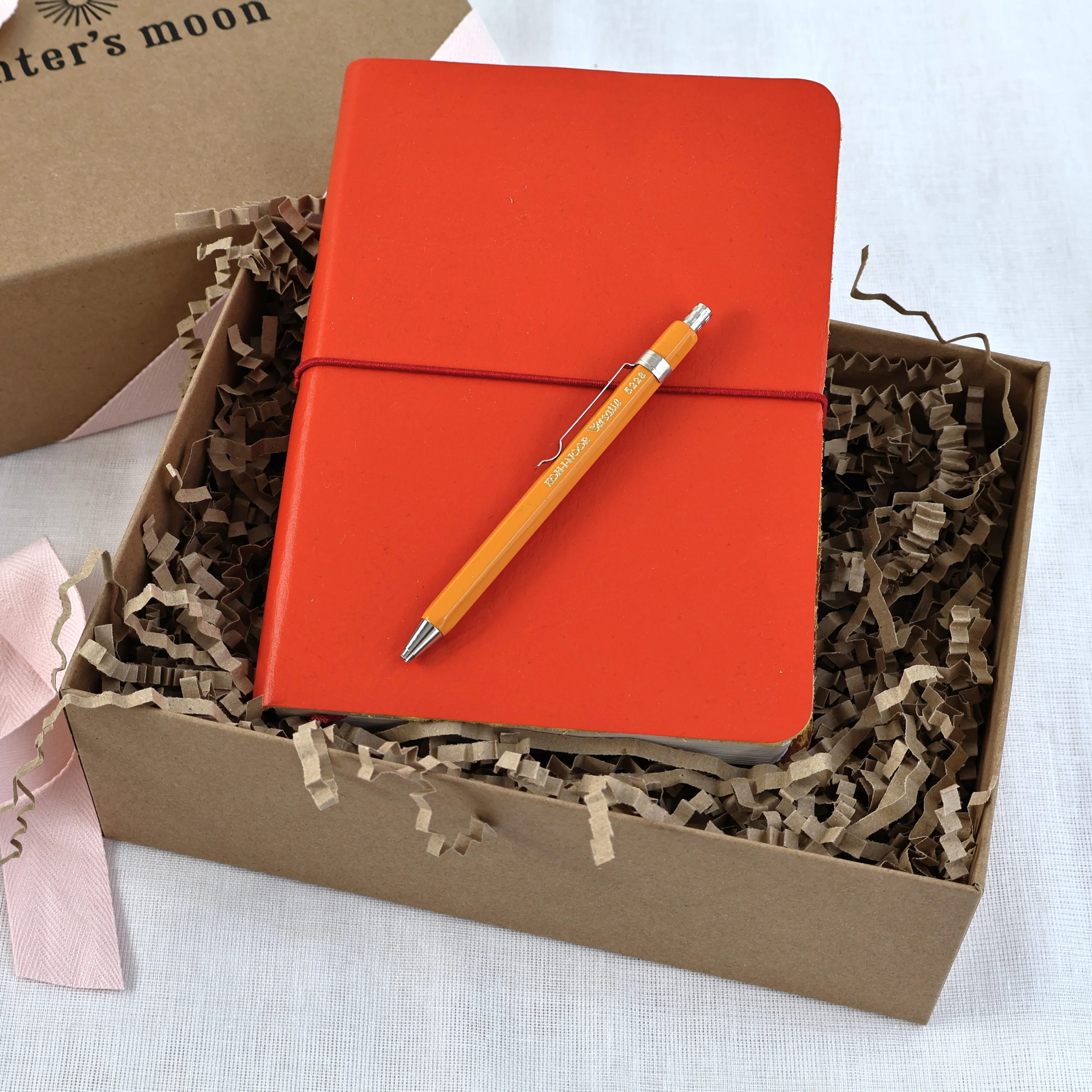 'Artists' Gift Box - Image 4