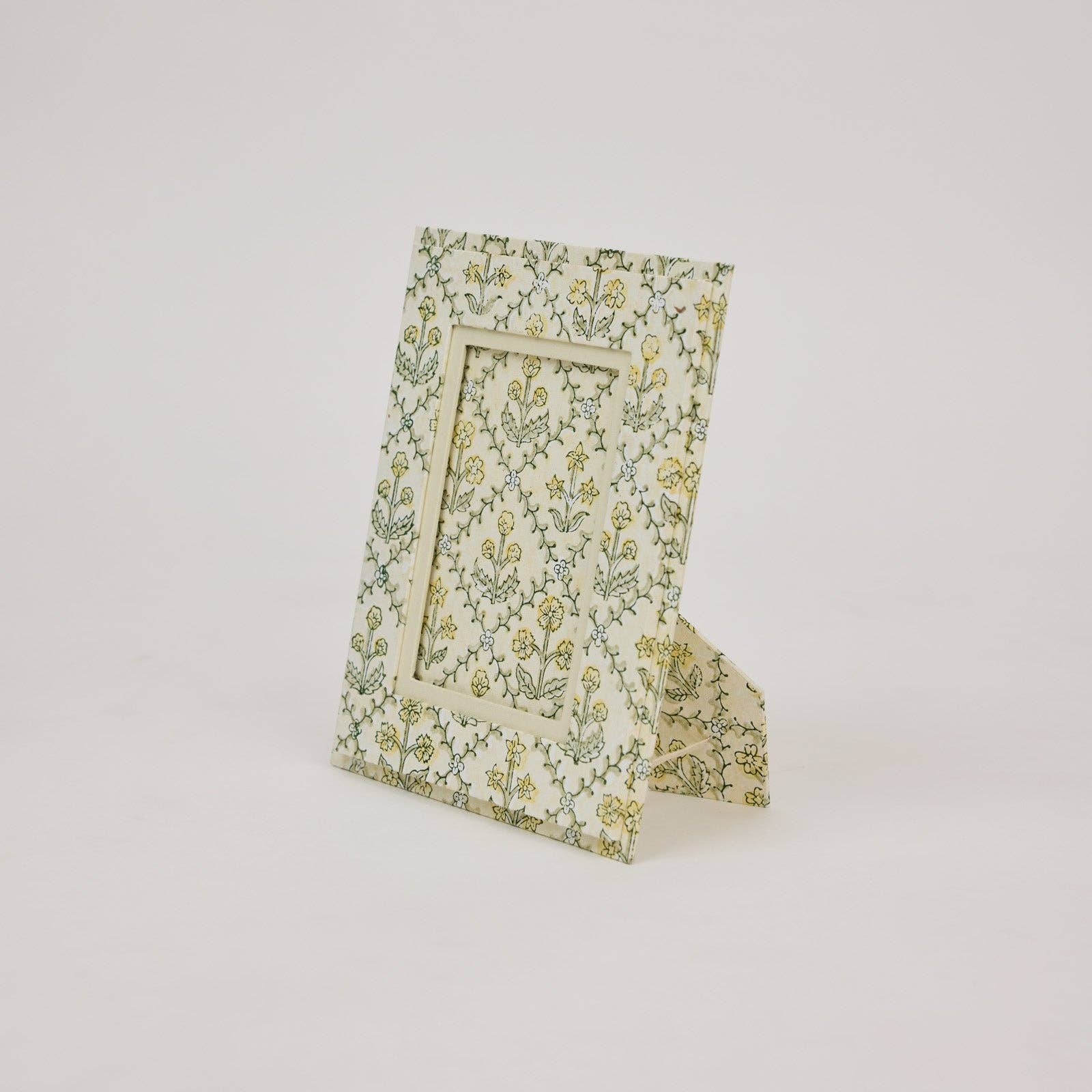 Block Printed Picture Frame - Floral Lattice Buttercream - Image 3