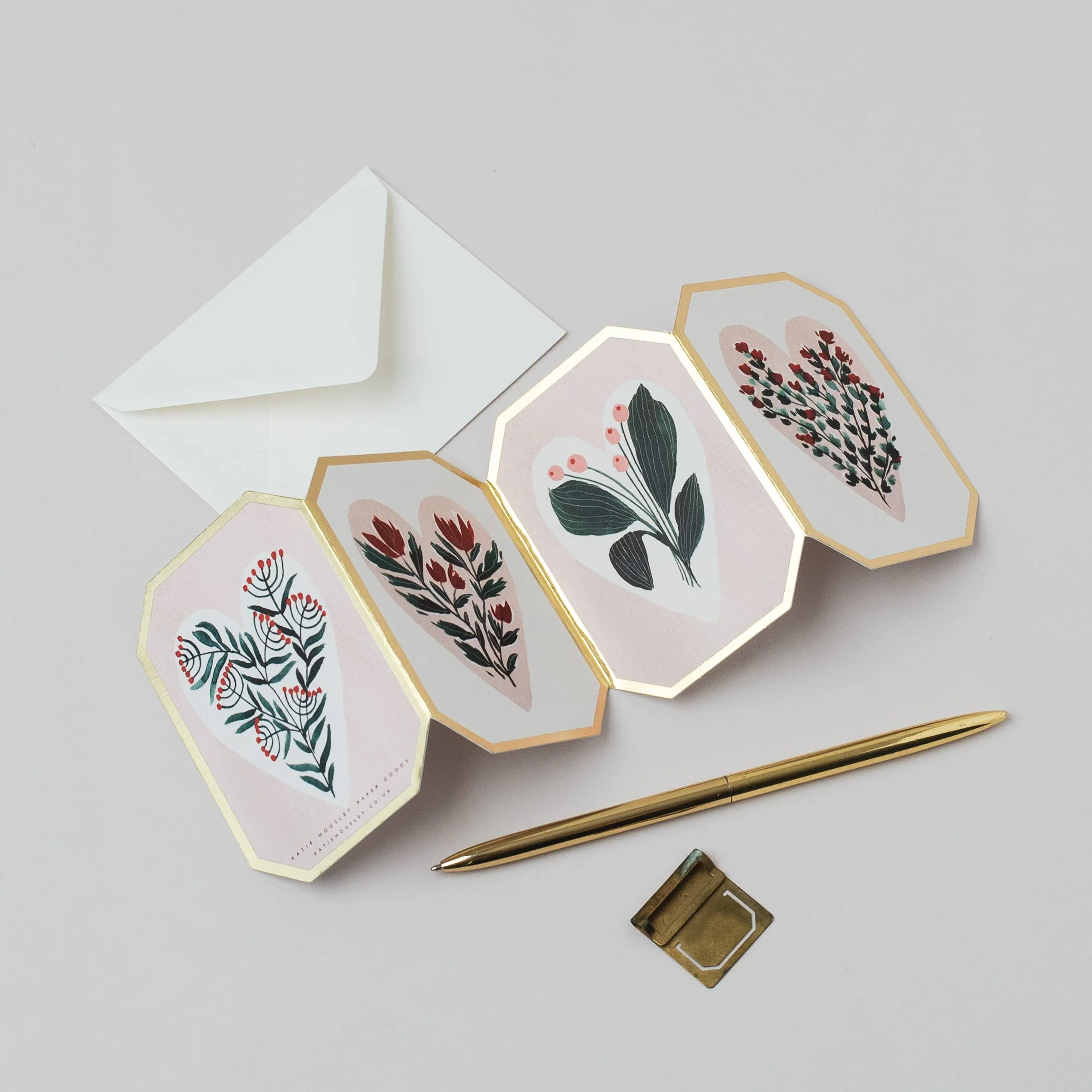 Concertina Heart Floral Die Cut Mini Card
