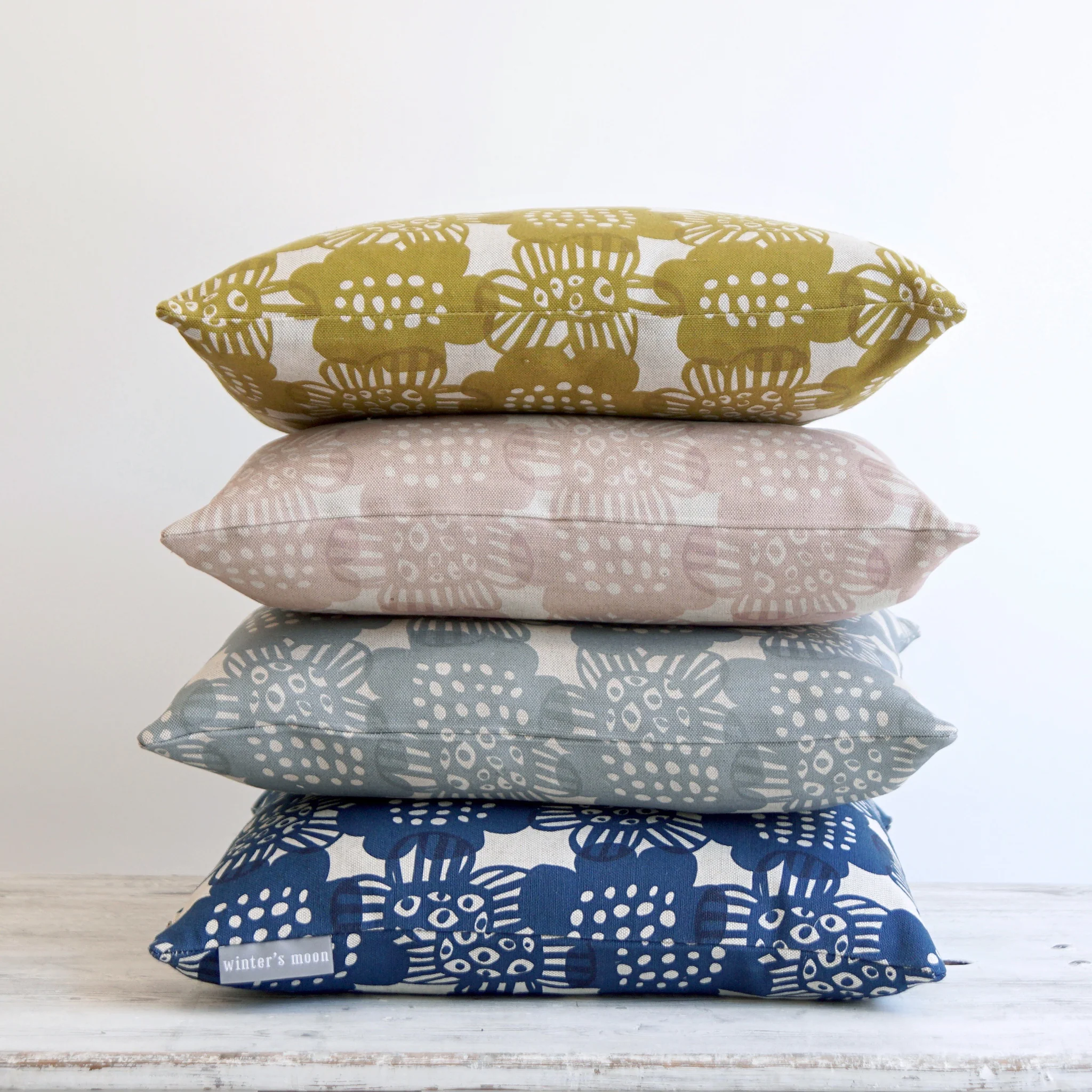 Cushion in Bloom - Blush Pink - Image 3