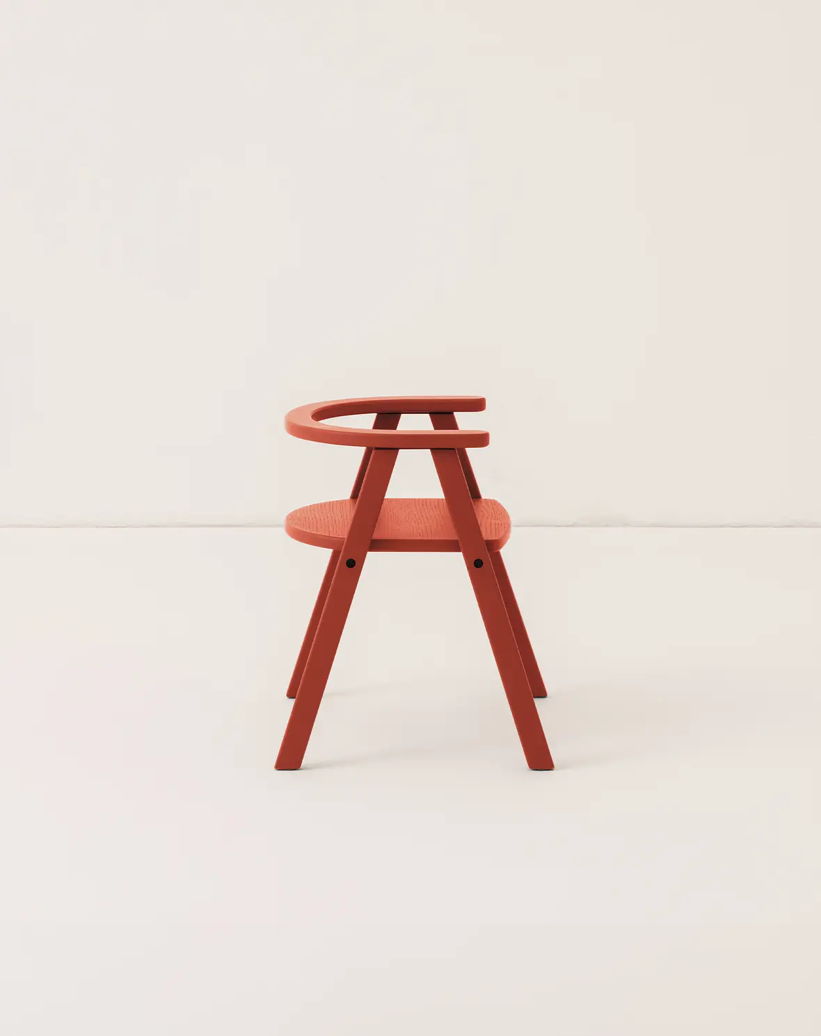 'Growing Green' Wooden Kids Table - Red - Image 5