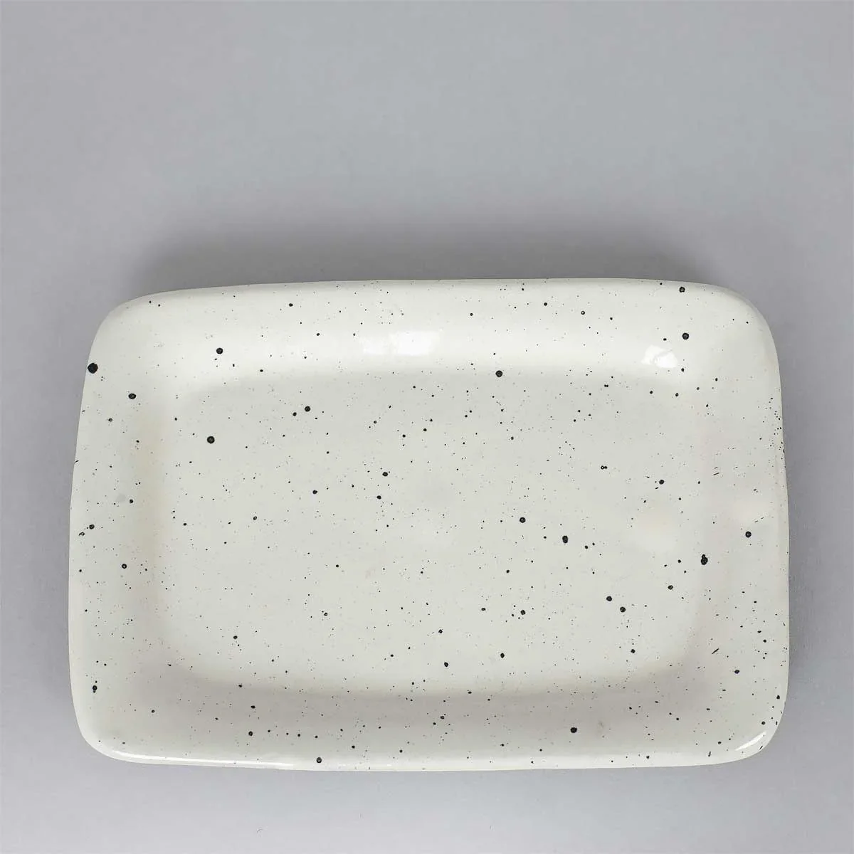 Handmade Oval Speckle Plate