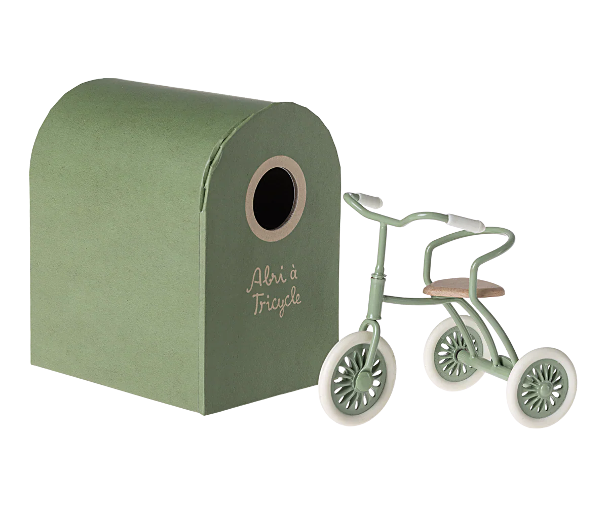 Maileg Mouse Abri à Tricycle - Green - Image 3