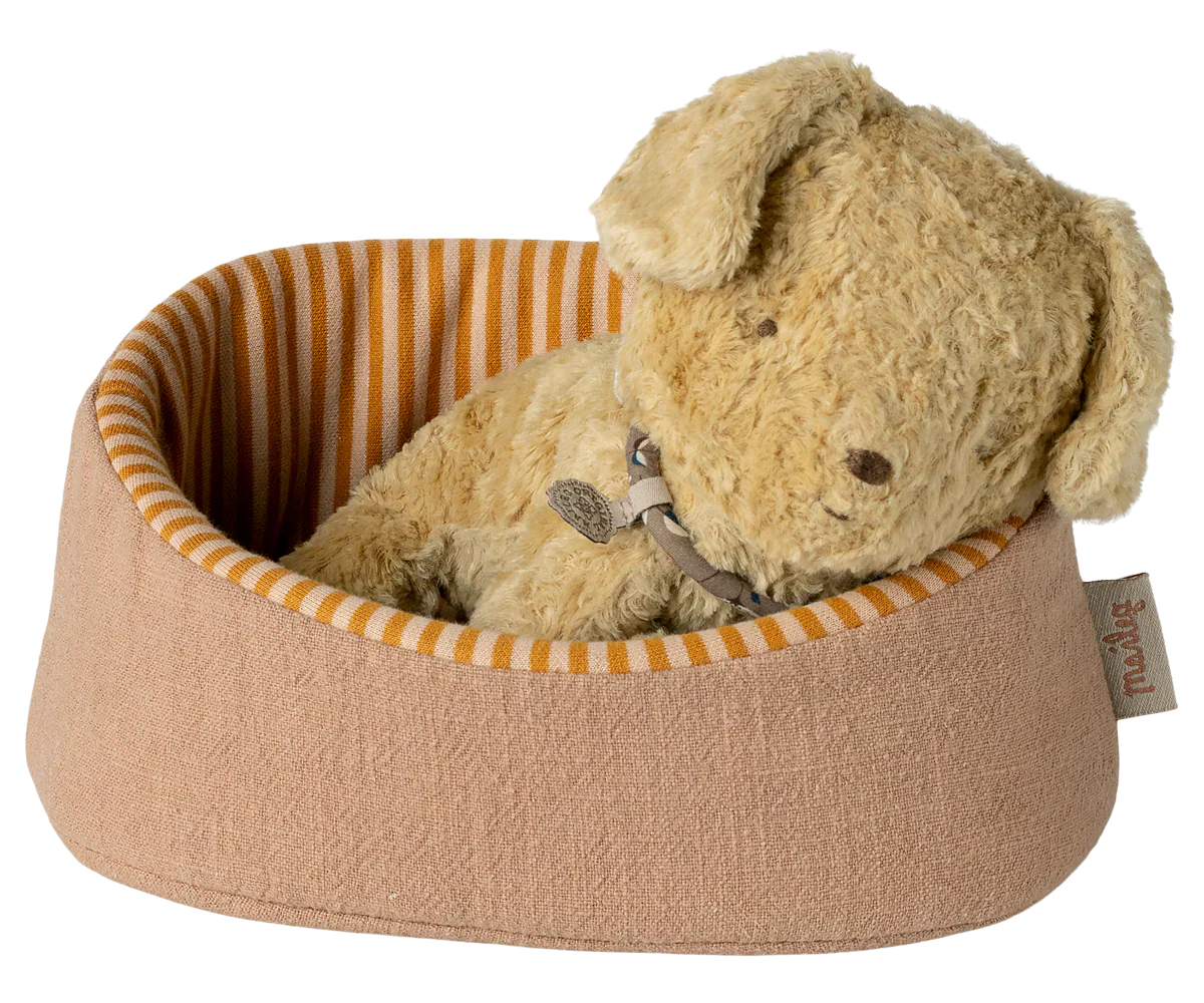 Maileg Pet Basket - Powder - Image 2