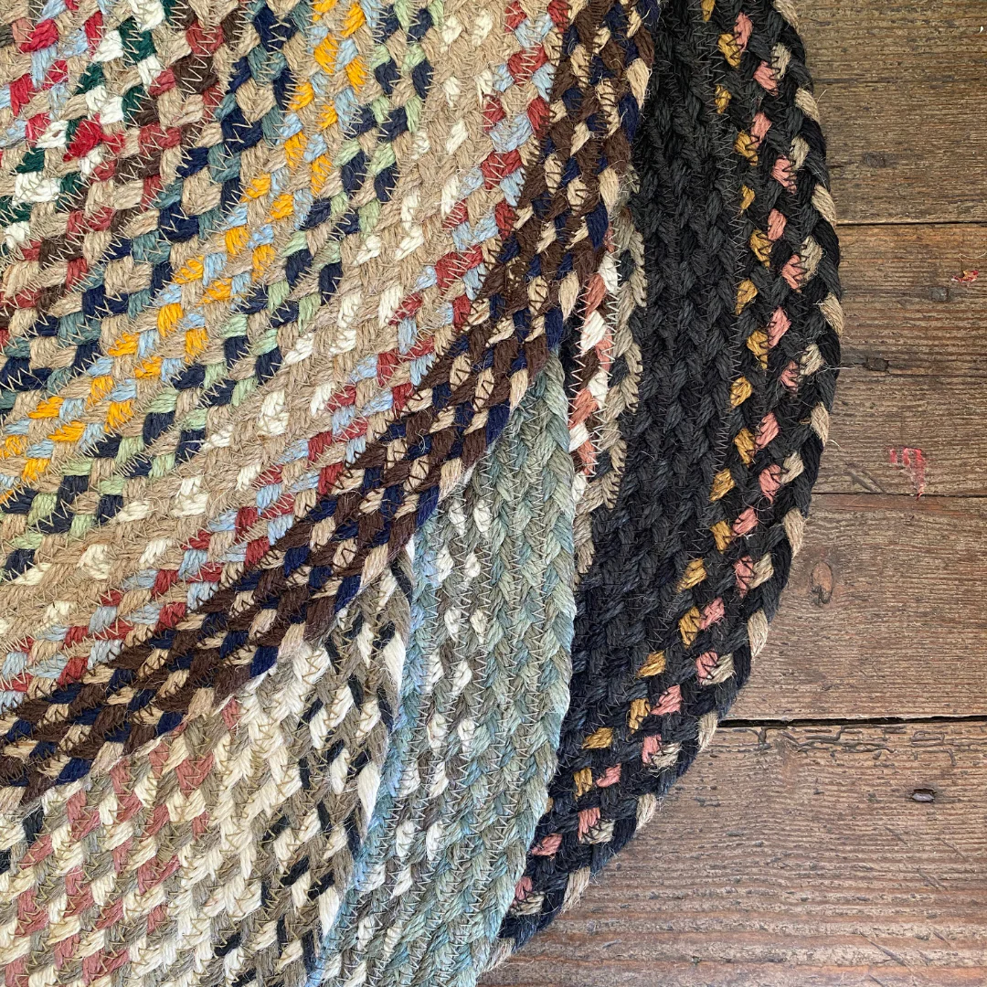 Organic Jute Braided Rug - 69cm x 122cm - Image 3