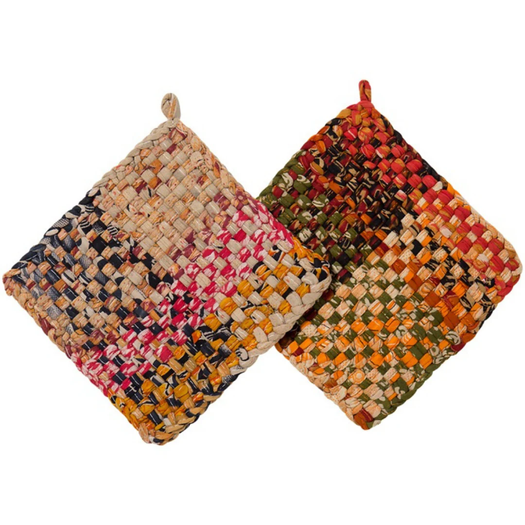 Recycled Fabric Pot Holder - Image 2