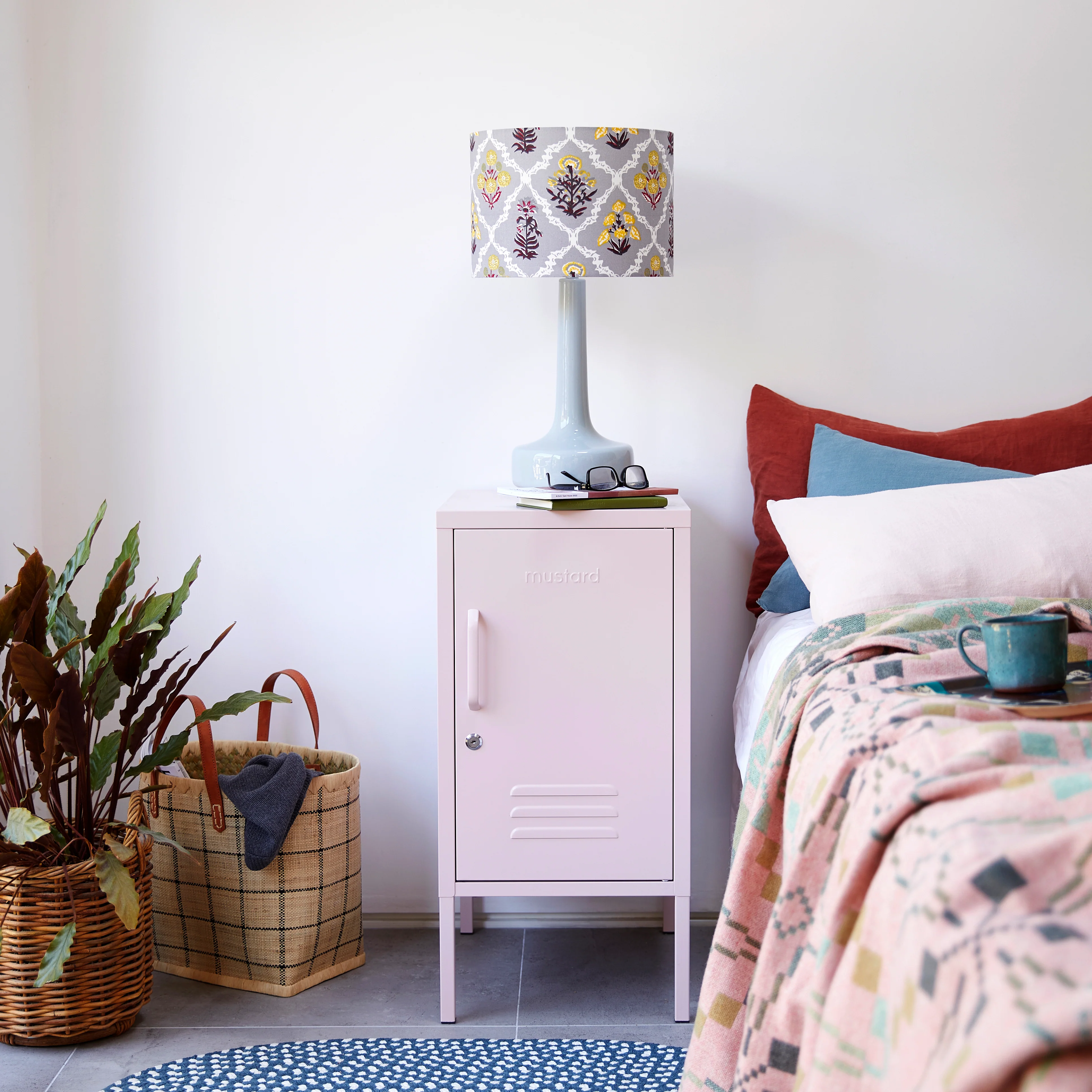Welsh Blanket - Vintage Star Throw 'Blossom' - Image 2